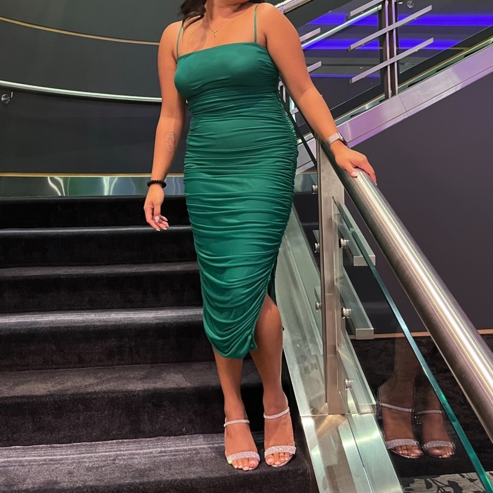 Boutique 1861 Midi Ruched Formal Dress in Forest Green Size 8